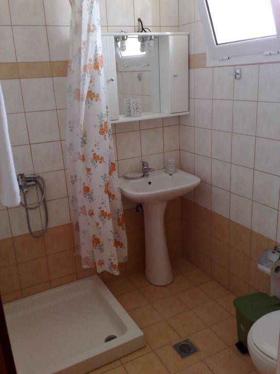 Marabou Beach Apartments Лаганас Екстериор снимка